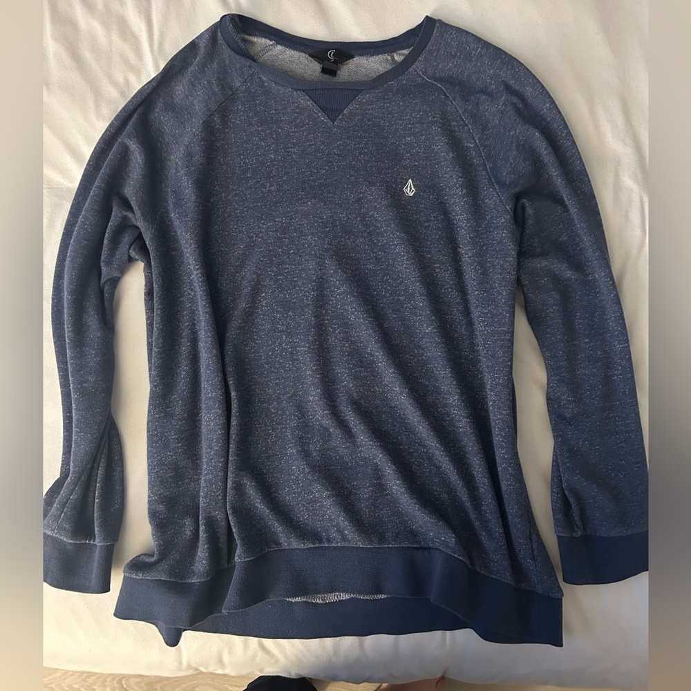 Volcom sweater